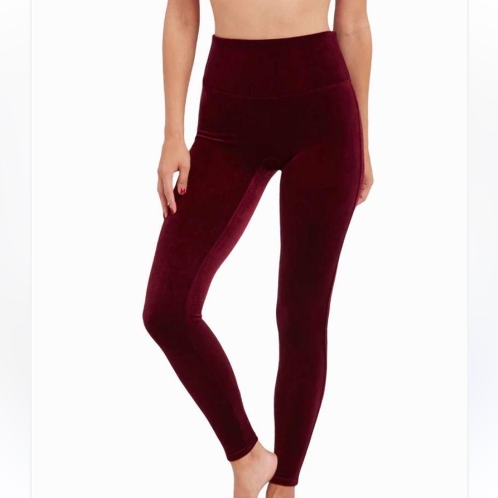 SPANX rich burgundy velvet NWT Leggings size medium